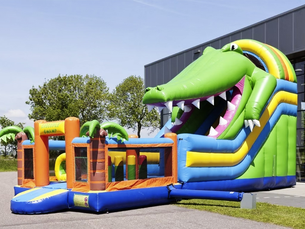 gonflable-toboggan-croco-09.jpg